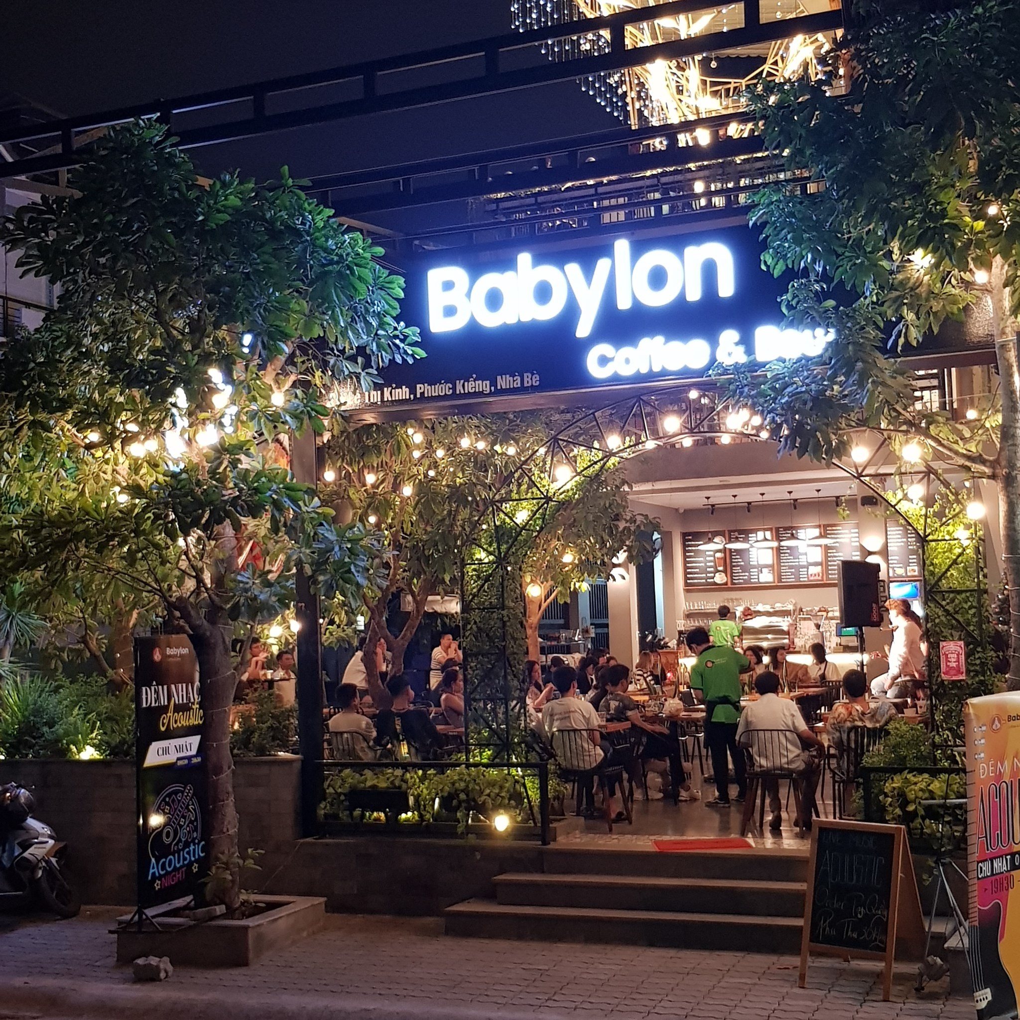 Babylon coffee Quận 7