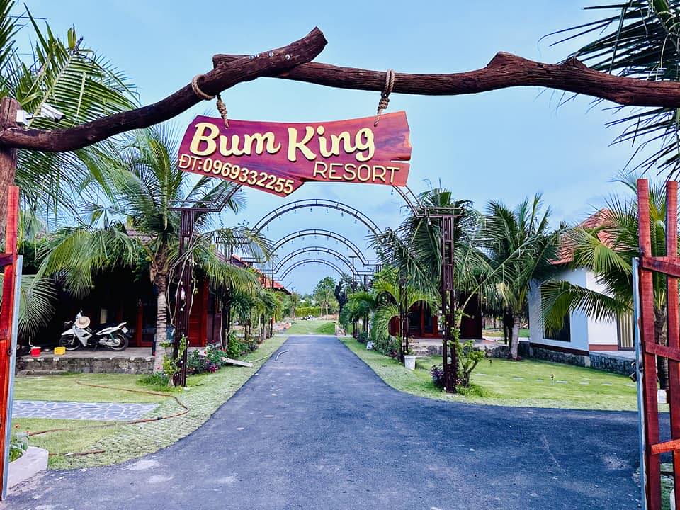 BUM KING RESORT